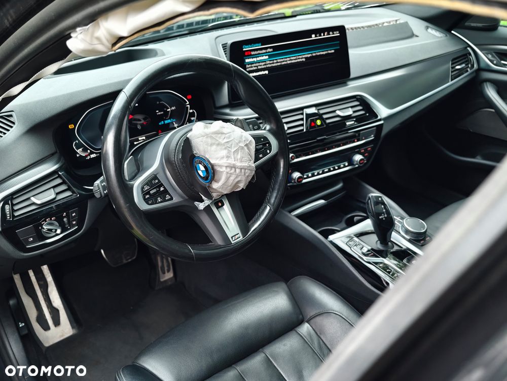 BMW Seria 5 530e xDrive M Sport sport - 7