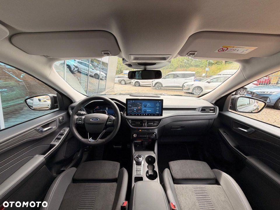 Ford Kuga - 17