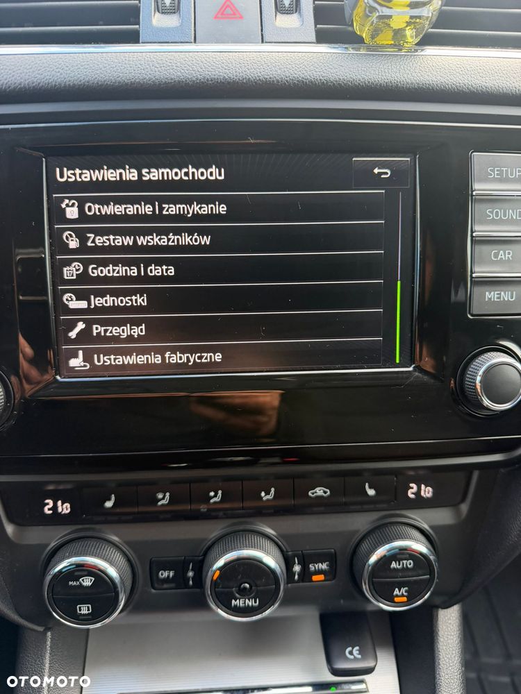 Skoda Octavia 2.0 TDI (Green tec) 4x4 Ambition - 22