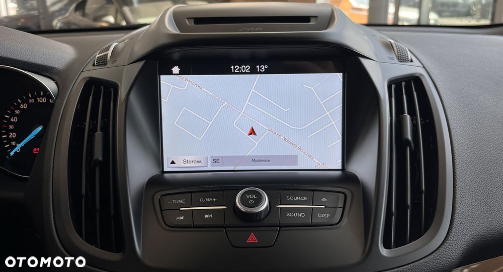 Ford Kuga 2.0 TDCi 2x4 Titanium - 26