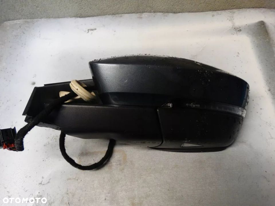 LUSTERKO Lewe  Prawe SKODA KAROQ różne funkcje asystent fotohrom - 4