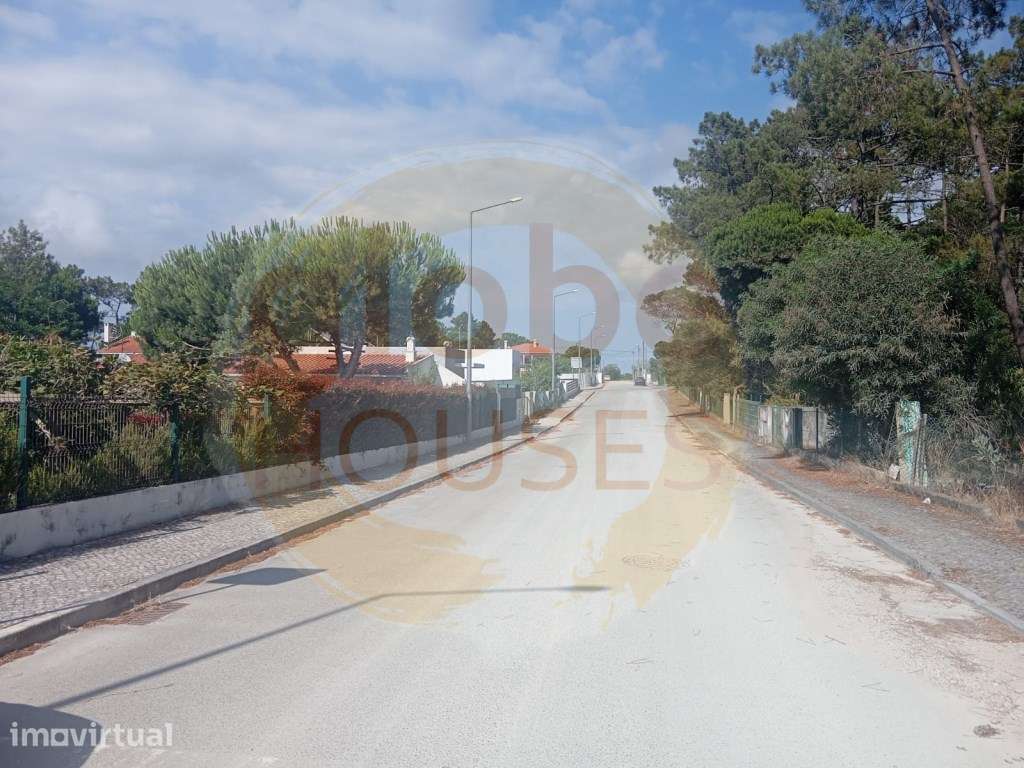 Terreno 300m2 perto da praia - Grande imagem: 2/12