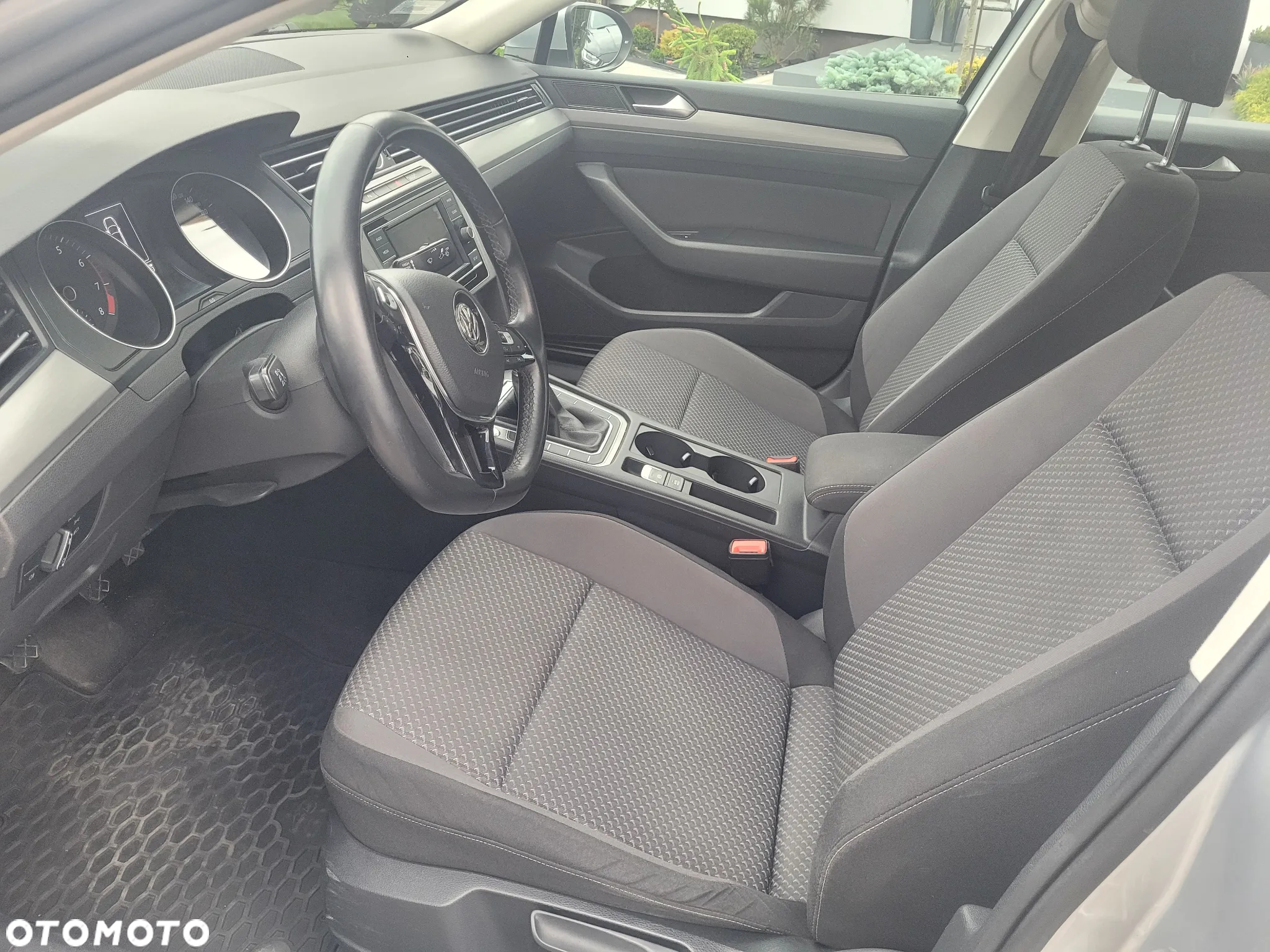 Volkswagen Passat 1.4 TSI BMT Comfortline - 26