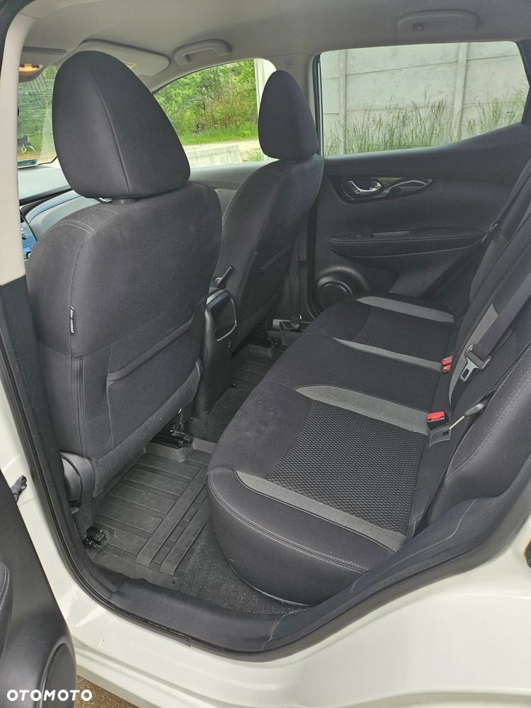 Nissan Qashqai 1.2 DIG-T Acenta - 10