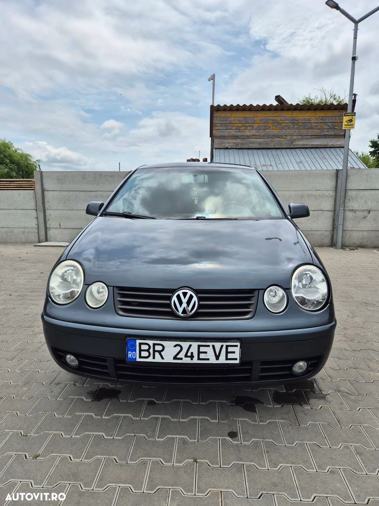 Volkswagen Polo - 1