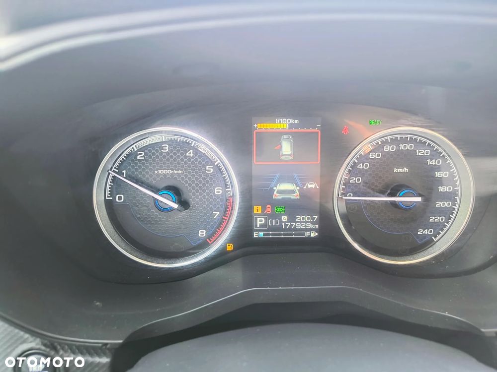 Subaru Forester 2.0i-L Platinum (EyeSight) Lineartronic - 35