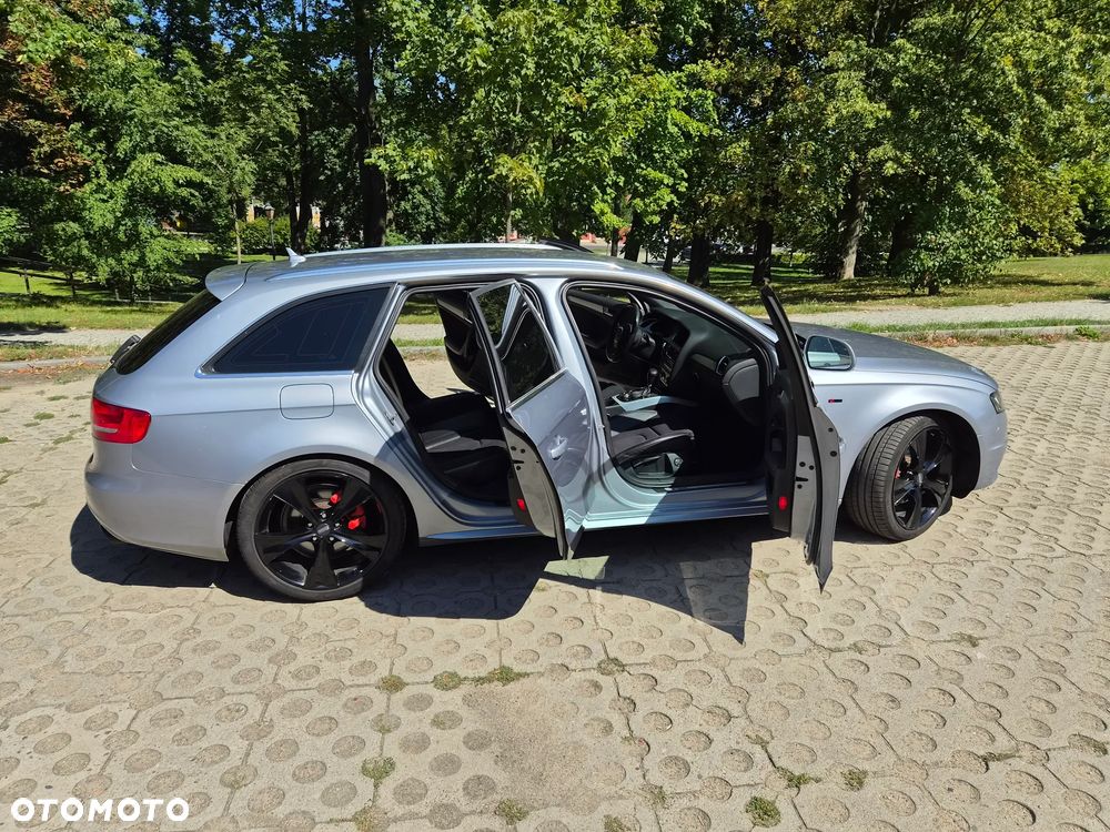 Audi A4 Avant - 4