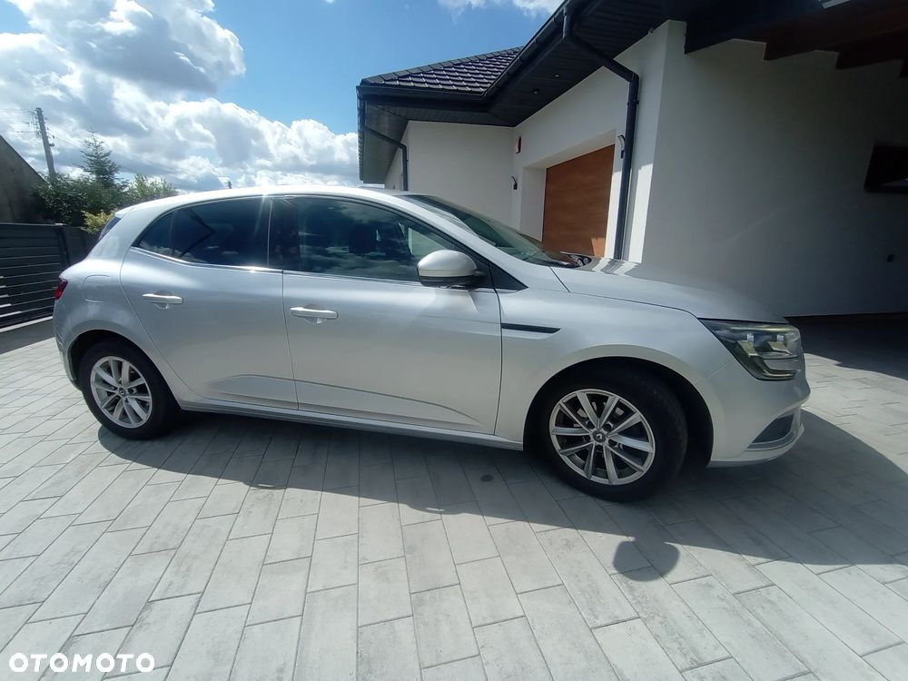 Renault Megane 1.6 SCe Zen - 19