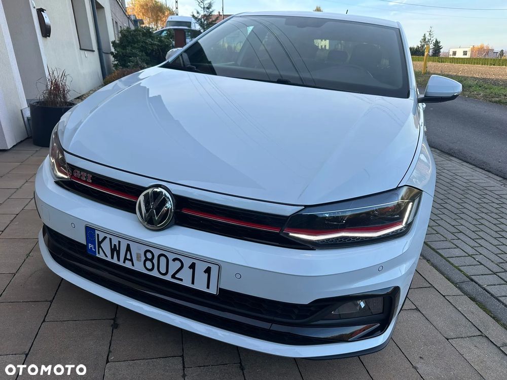 Volkswagen Polo 2.0 TSI DSG GTI - 36