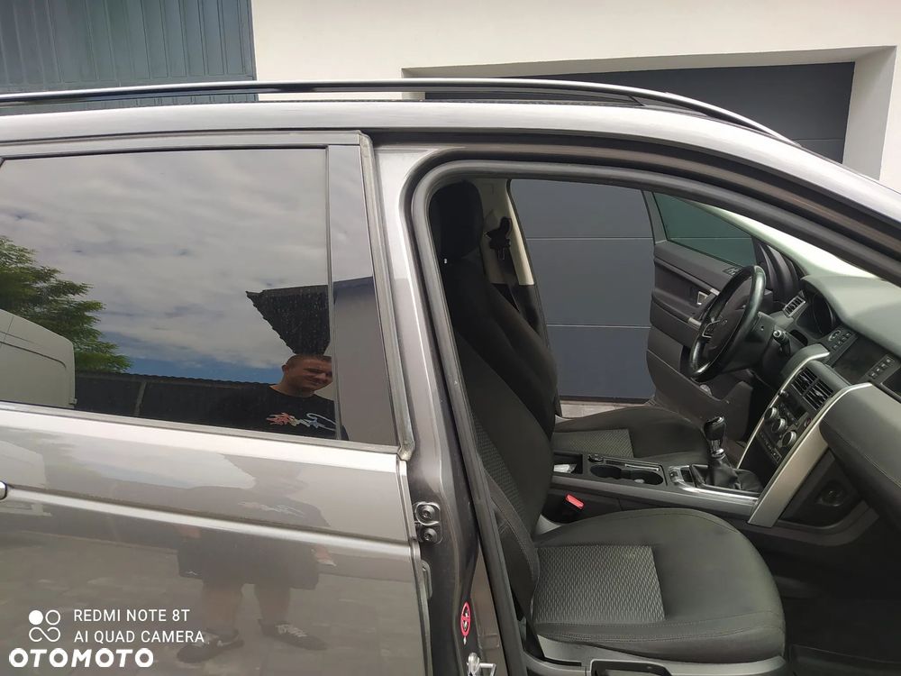 Land Rover Discovery Sport 2.0 TD4 SE - 11