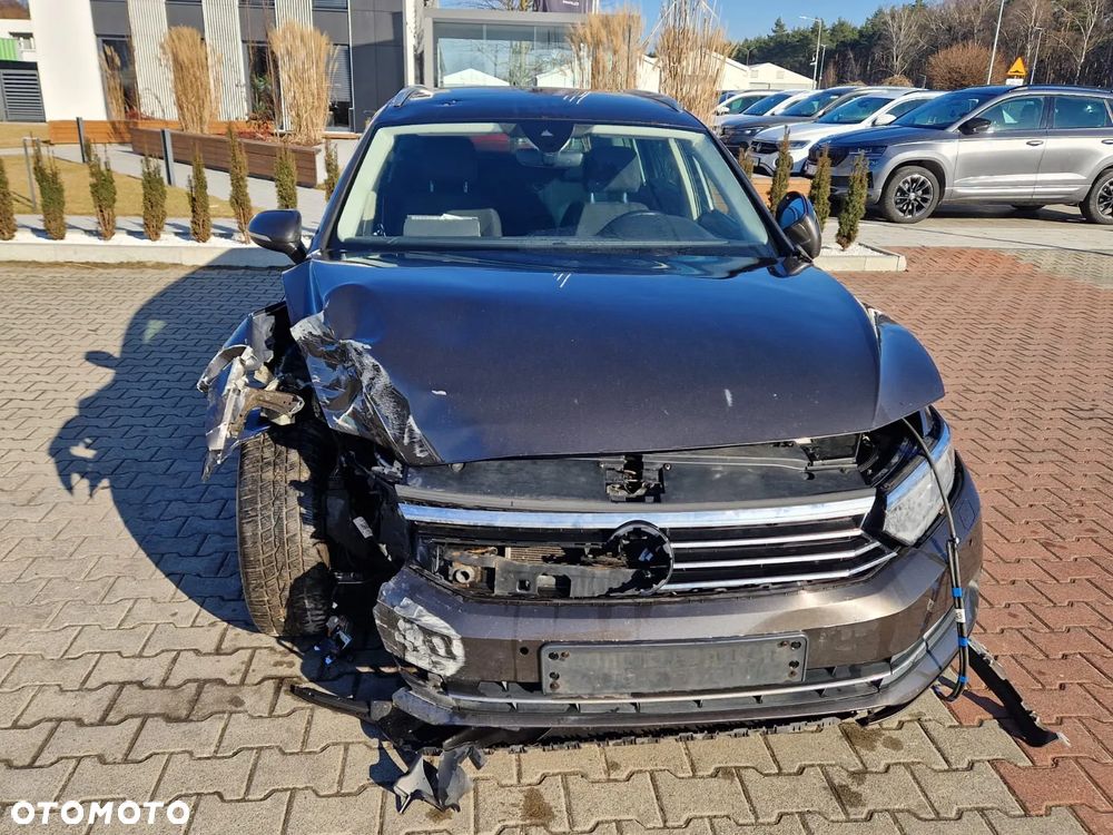 Volkswagen Passat Variant 2.0 TDI SCR Comfortline - 9