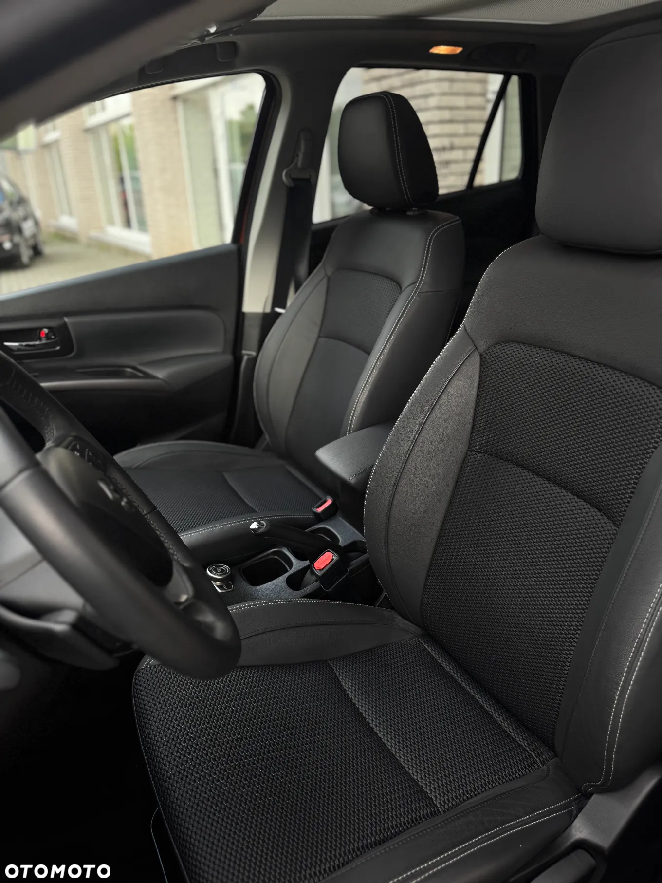 Suzuki SX4 S-Cross 1.5 DualJet Hybrid Elegance Sun SP 4WD AGS - 20