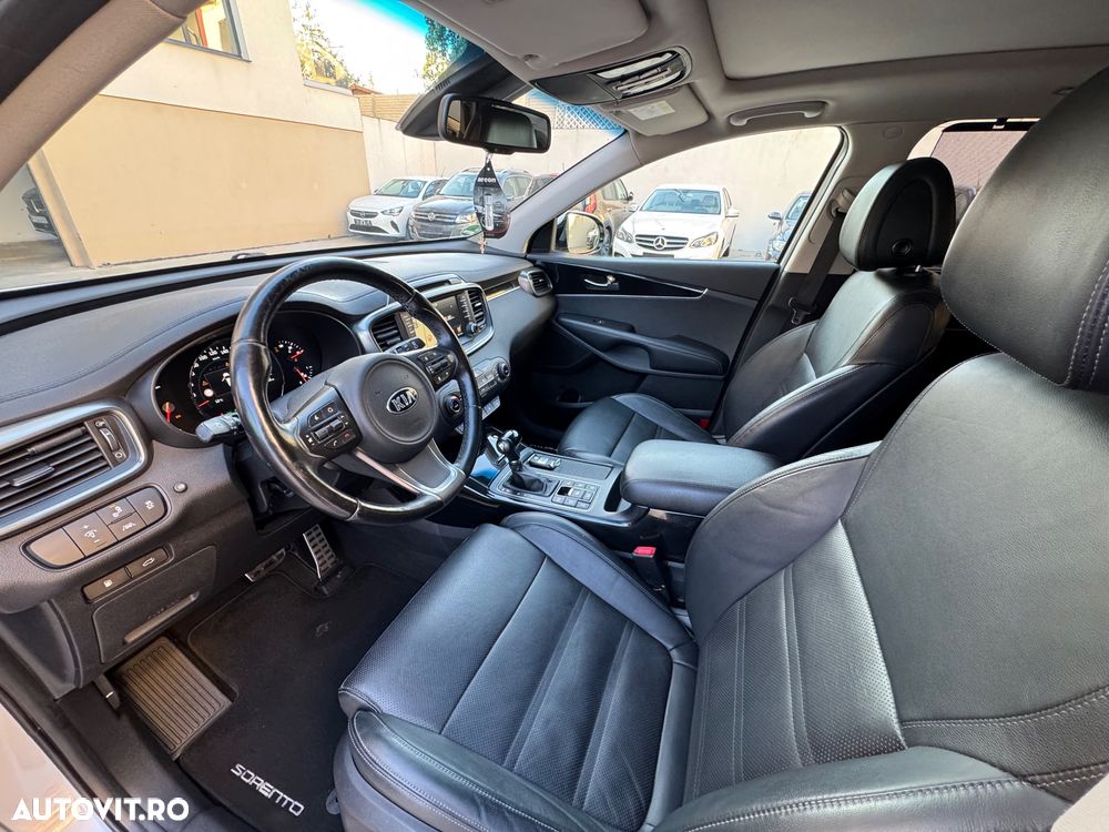 Kia Sorento 2.2 CRDi AWD Aut. Platinum Edition - 10