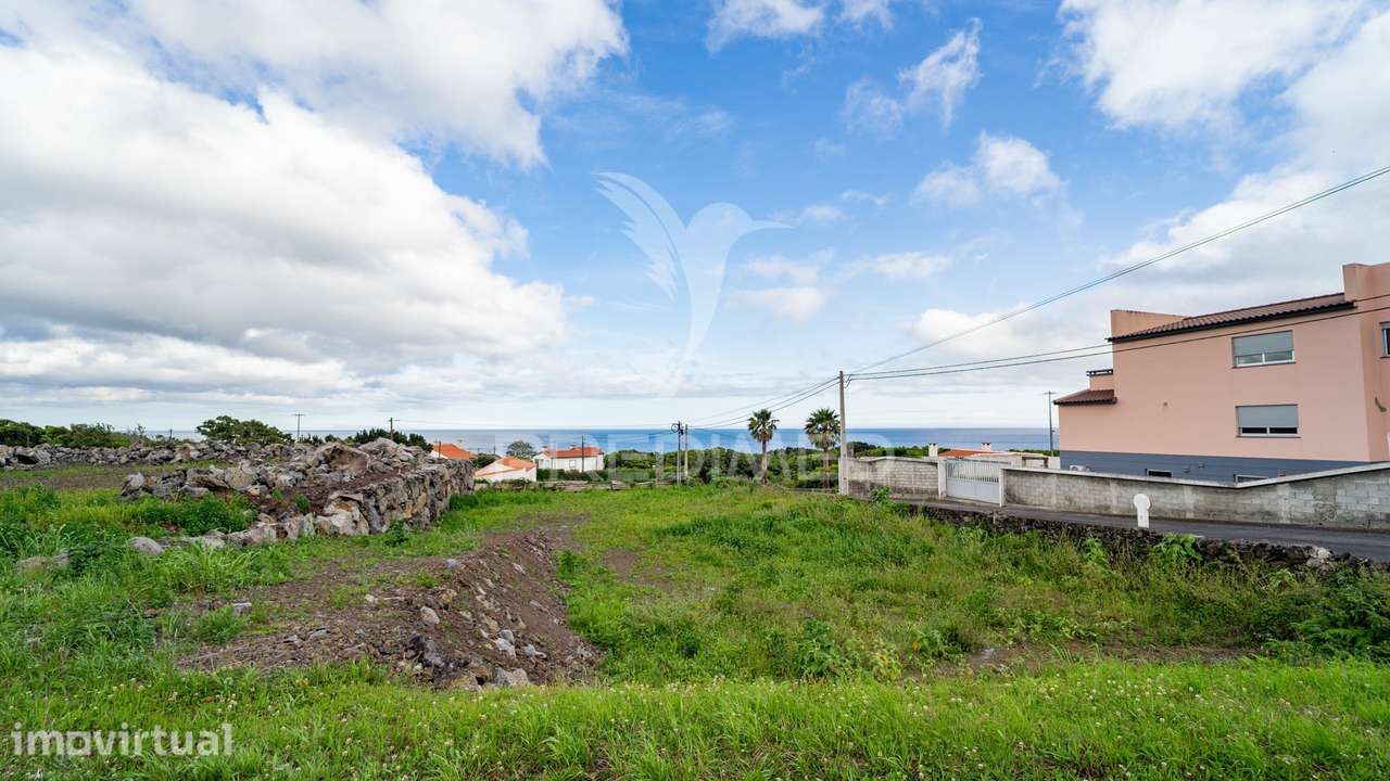 Lote para construção no Porto Martins a escassos metros do Porto de... - Grande imagem: 5/5