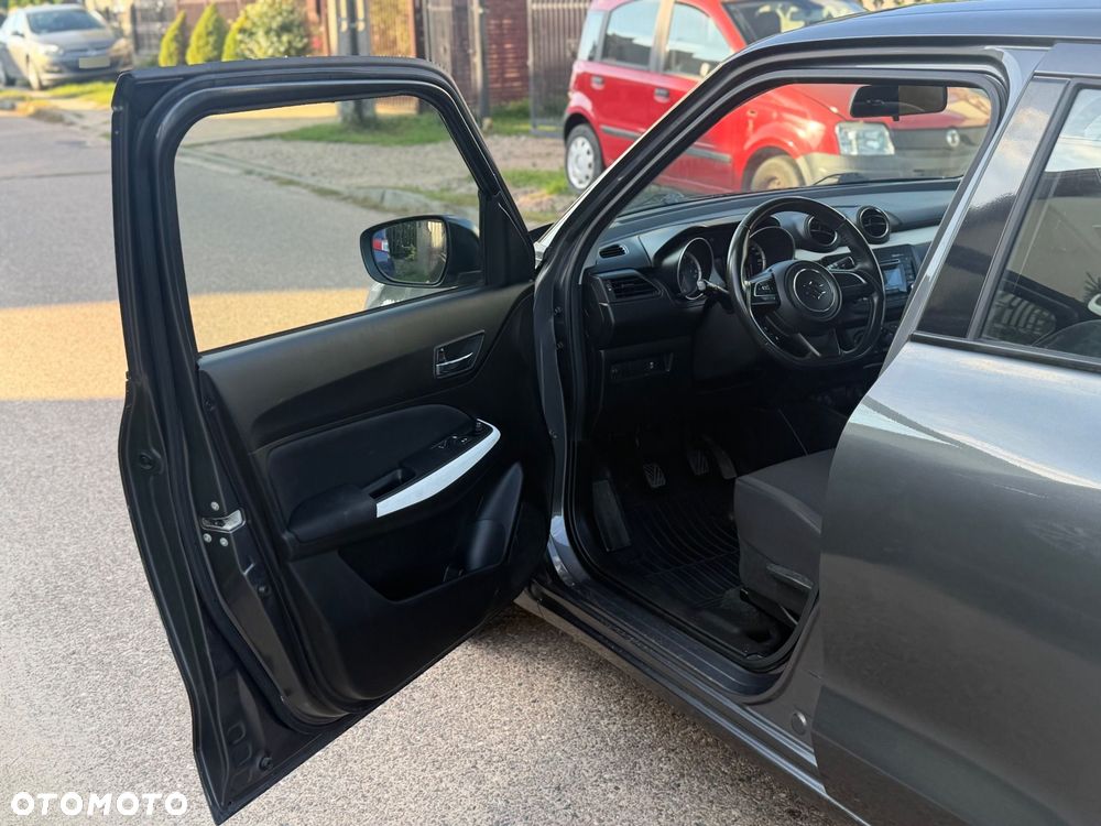 Suzuki Swift - 22
