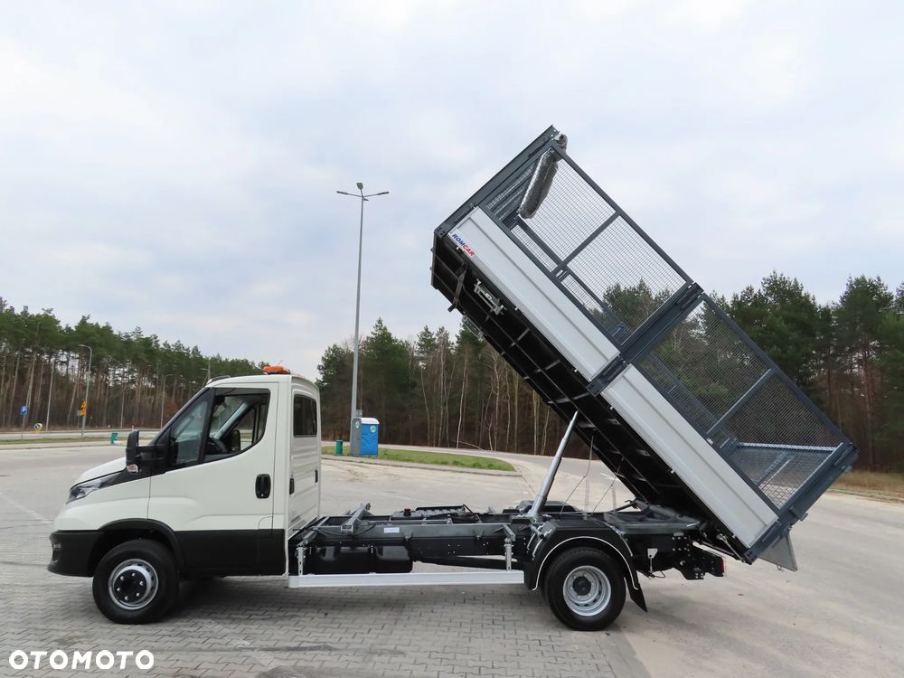 Iveco DAILY 70C16 Wywrotka Siatkowa Kiper Wywrot x 3 Strony 4.20 CM Długi 8 E.Palet Renomowanej Firmy ROMCAR Rozstaw Osi 4100 mm HAK 3500 Kg 40 Tys Km Przeb. Stan Auta JAK NOWY - 6