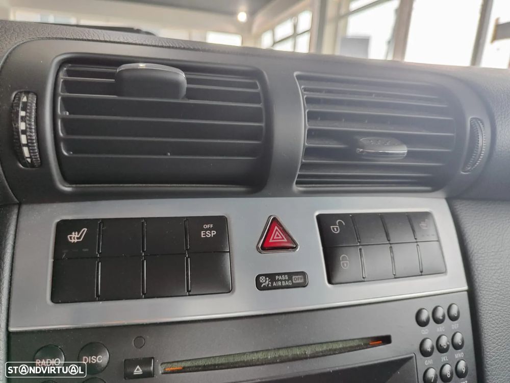 Mercedes-Benz CLC 180 Kompressor Auto - 29