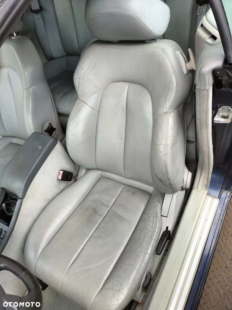 MERCEDES CLK CABRIO W208 366 LIFT M111.945 KIEROWNICA AIRBAG ZDERZAK DACH DRZWI PRZÓD MASKA BŁOTNIK LAMPA PAS PRZEDNI KLAPA SZYBA LUSTERKO LAMPA SILNIK SKRZYNIA CAŁY NA CZĘŚCI - 9