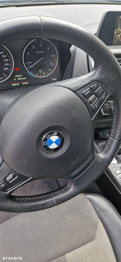 BMW Seria 1 116d EfficientDynamics Sport Line - 3