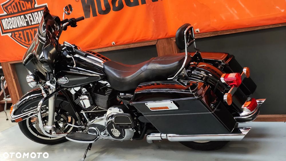 Harley-Davidson Touring Electra Glide - 4