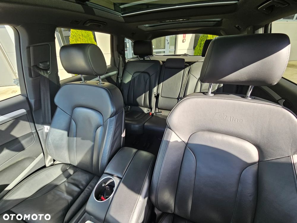 Audi Q7 - 8