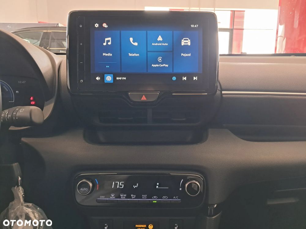 Toyota Yaris Hybrid 1.5 Comfort - 16