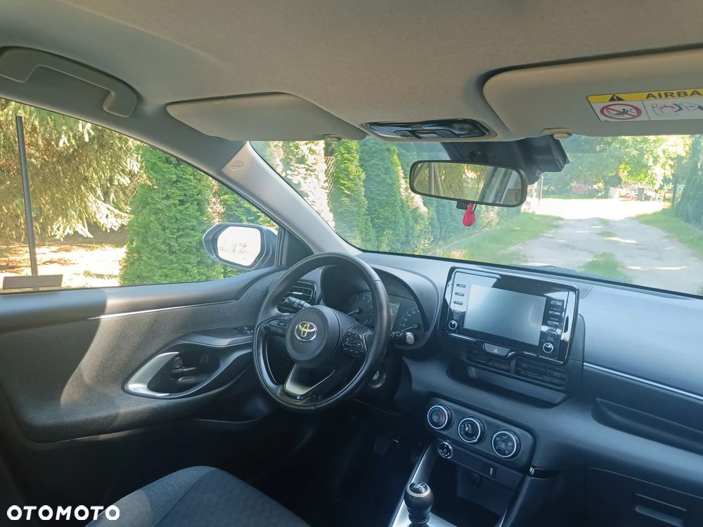 Toyota Yaris 1.5 Comfort - 10