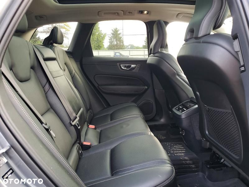 Volvo XC 60 T6 AWD Inscription - 6