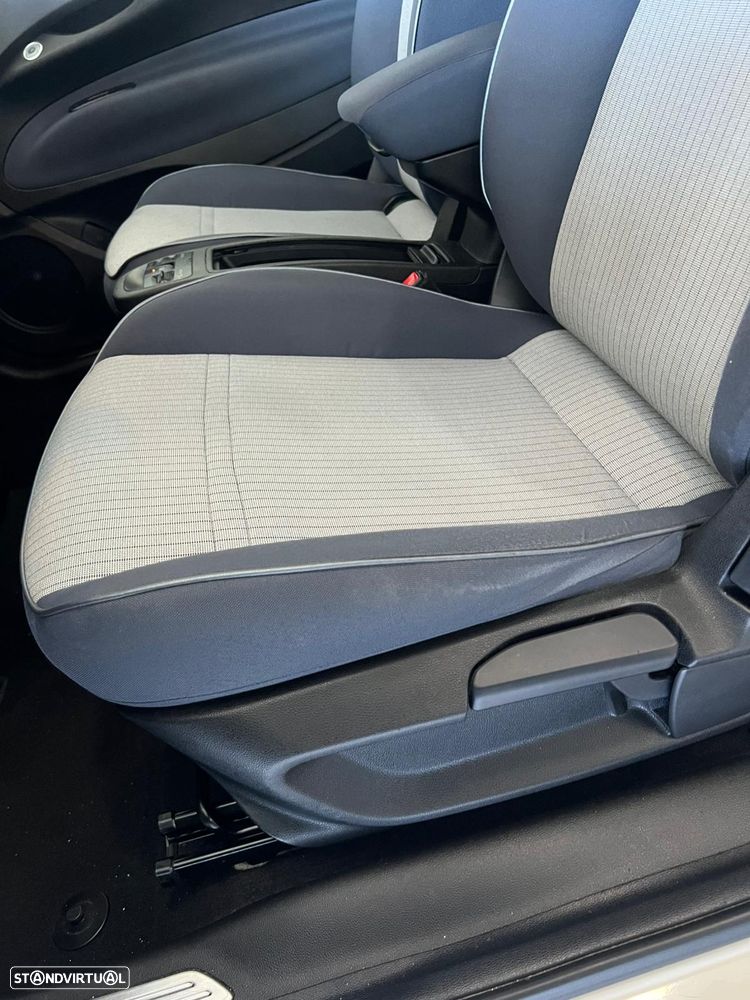 Fiat 500e C 42kWh Icon - 16