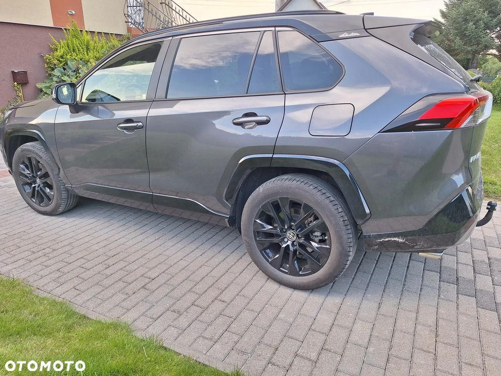 Toyota RAV4 - 3