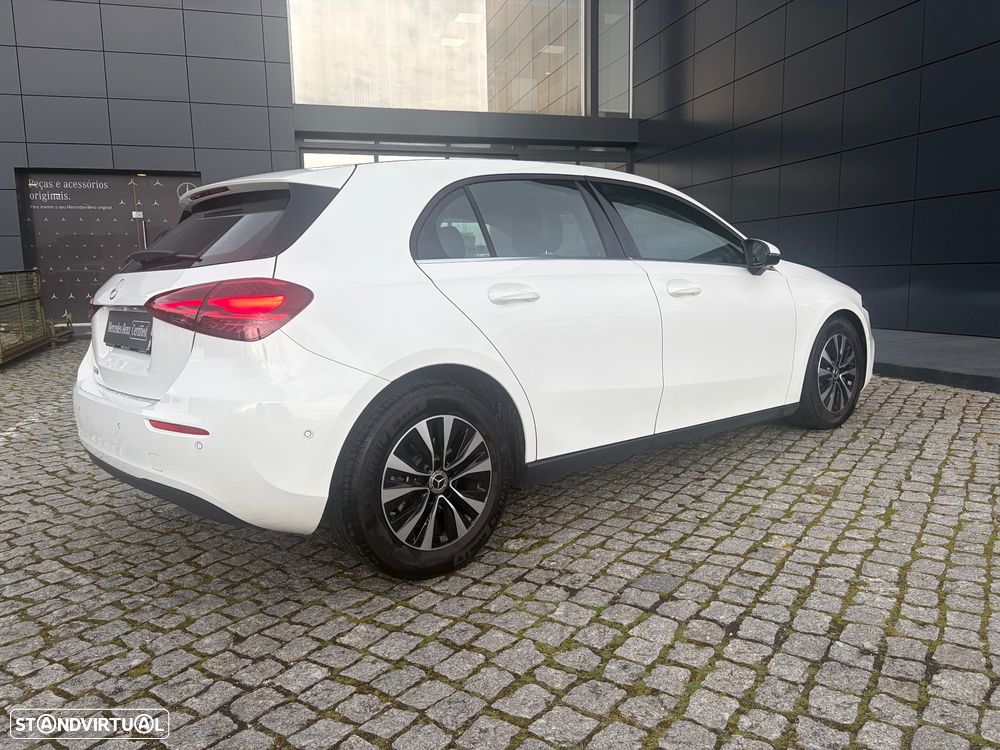 Mercedes-Benz A 200 Standard - 4