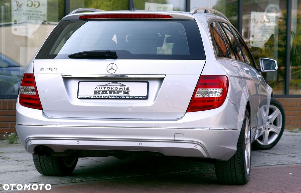 Mercedes-Benz Klasa C 180 BlueEFFICIENCY 7G-TRONIC Elegance - 19