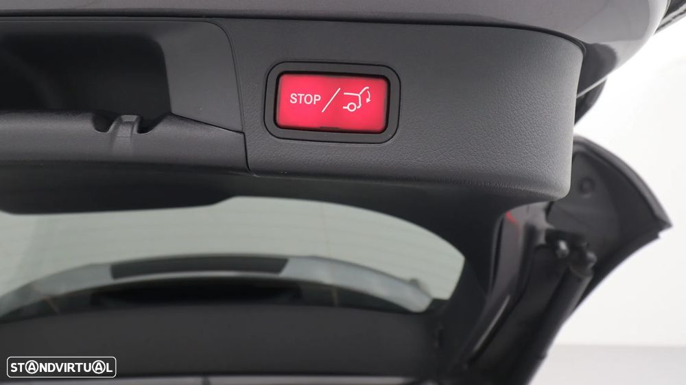 Mercedes-Benz B 180 d Progressive Aut. - 29