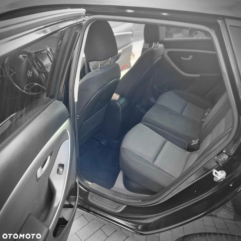 Hyundai i30 1.6 CRDi Premium - 19
