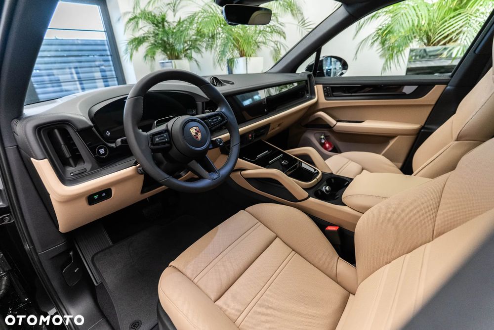 Porsche Cayenne E-Hybrid PHEV Black Edition - 8