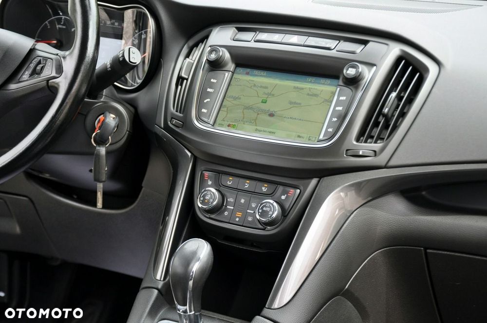 Opel Zafira - 27