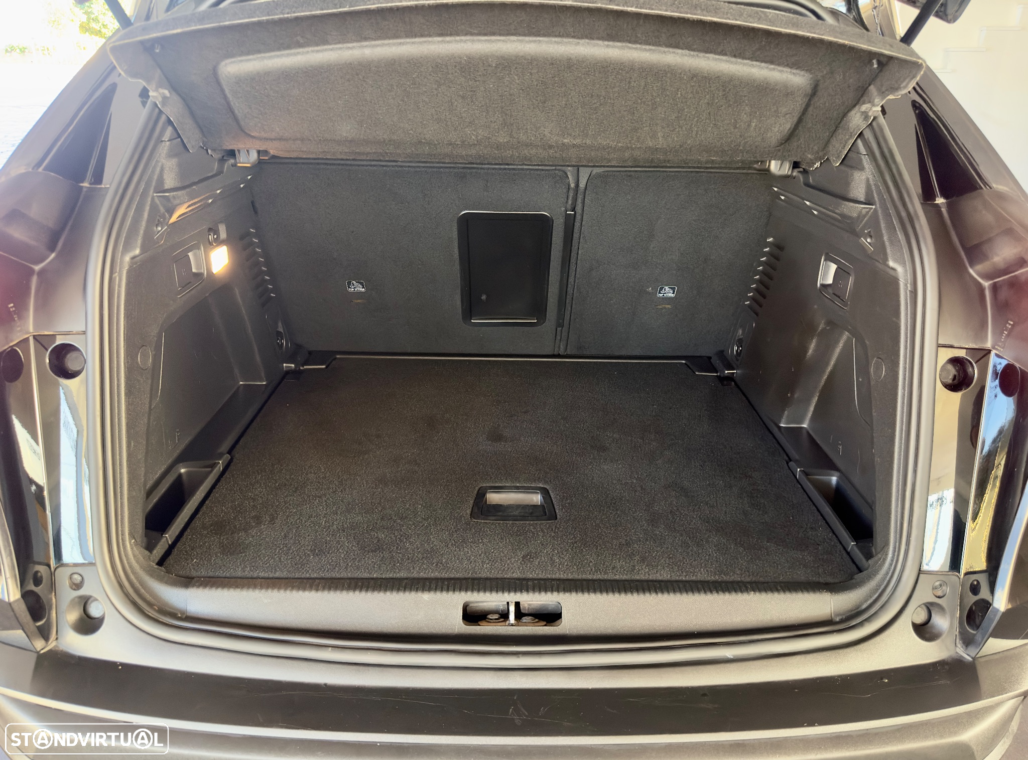 Peugeot 3008 1.2 PureTech Allure Pack - 20