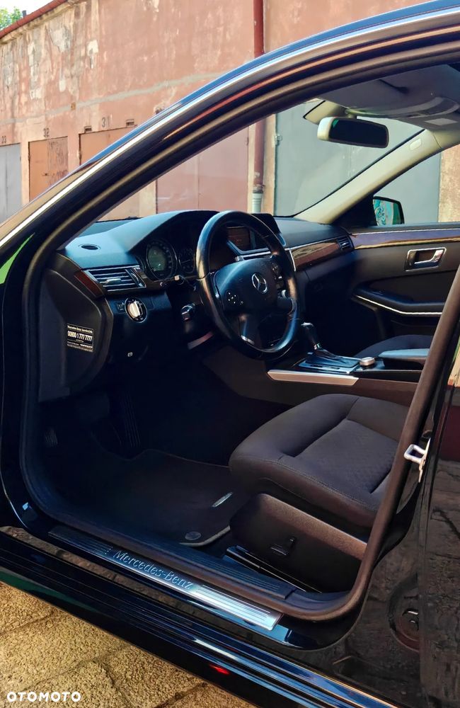 Mercedes-Benz Klasa E 220 CDI 7G-TRONIC - 9