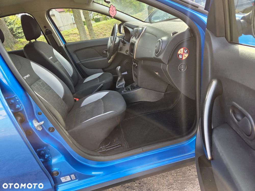 Dacia Sandero TCe 90 S&S Laureate - 11