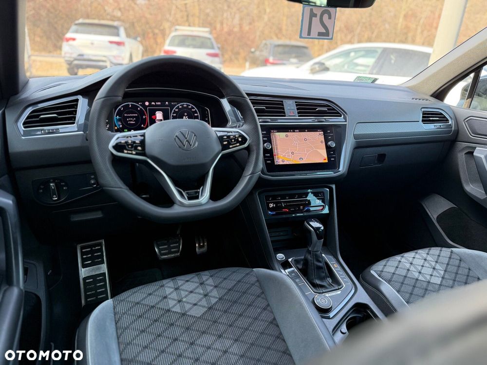 Volkswagen Tiguan 2.0 TDI SCR 4Mot R-Line DSG - 32