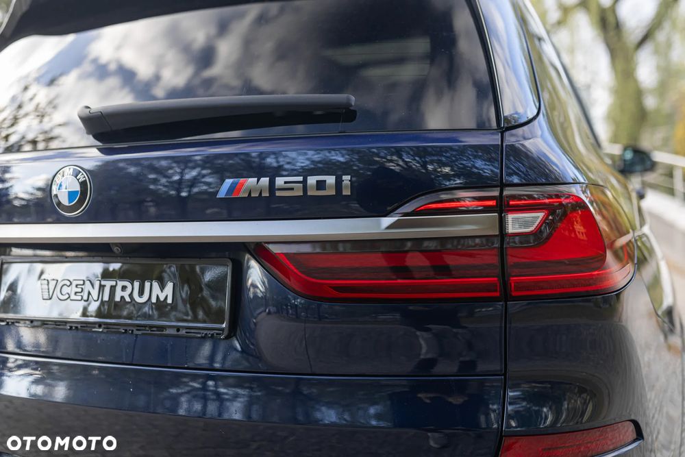 BMW X7 M50i sport - 11