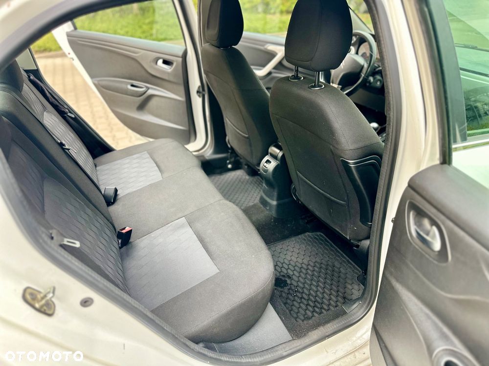 Citroën C-Elysée 1.6 BlueHDi Exclusive - 16