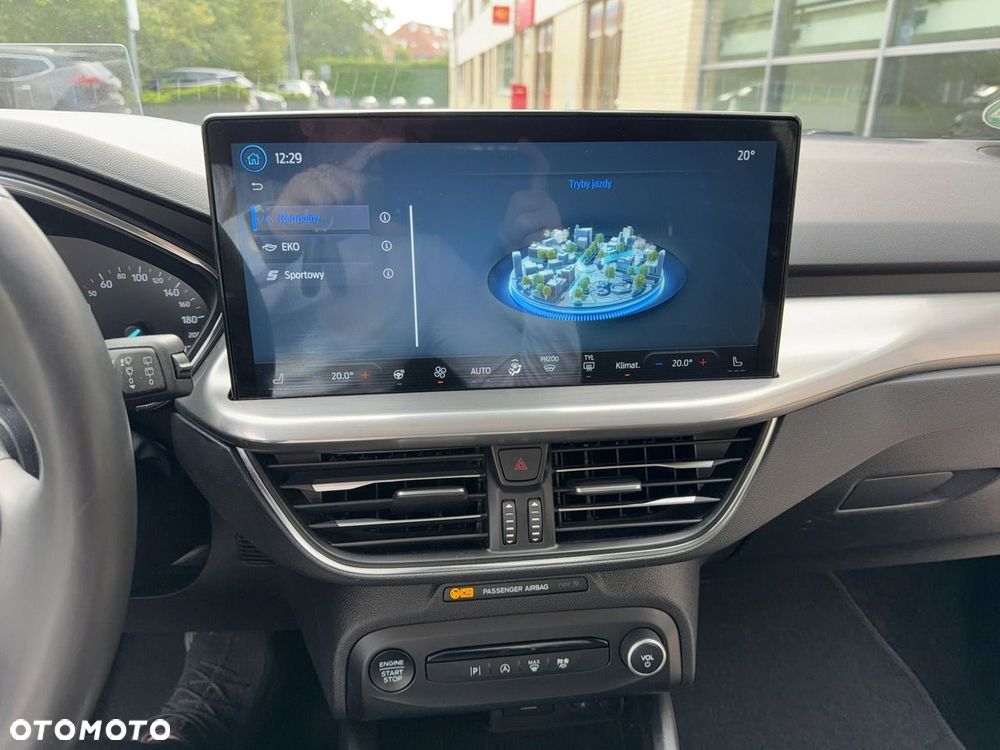 Ford Focus - 34
