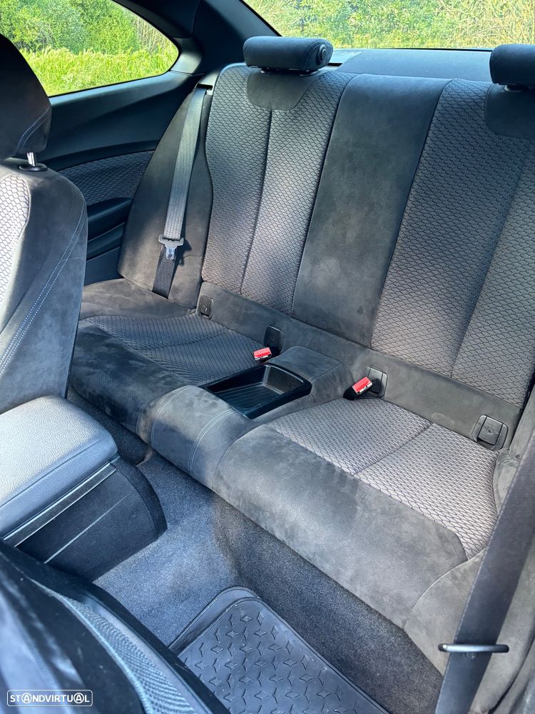 BMW 220 d Coupe Pack M Auto - 8