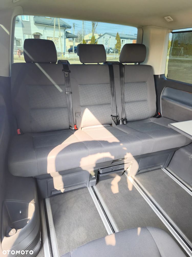 Volkswagen Multivan Standard - 3