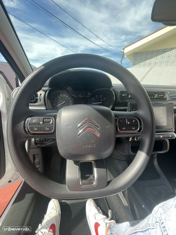 Citroën C3 1.2 PureTech Shine - 16