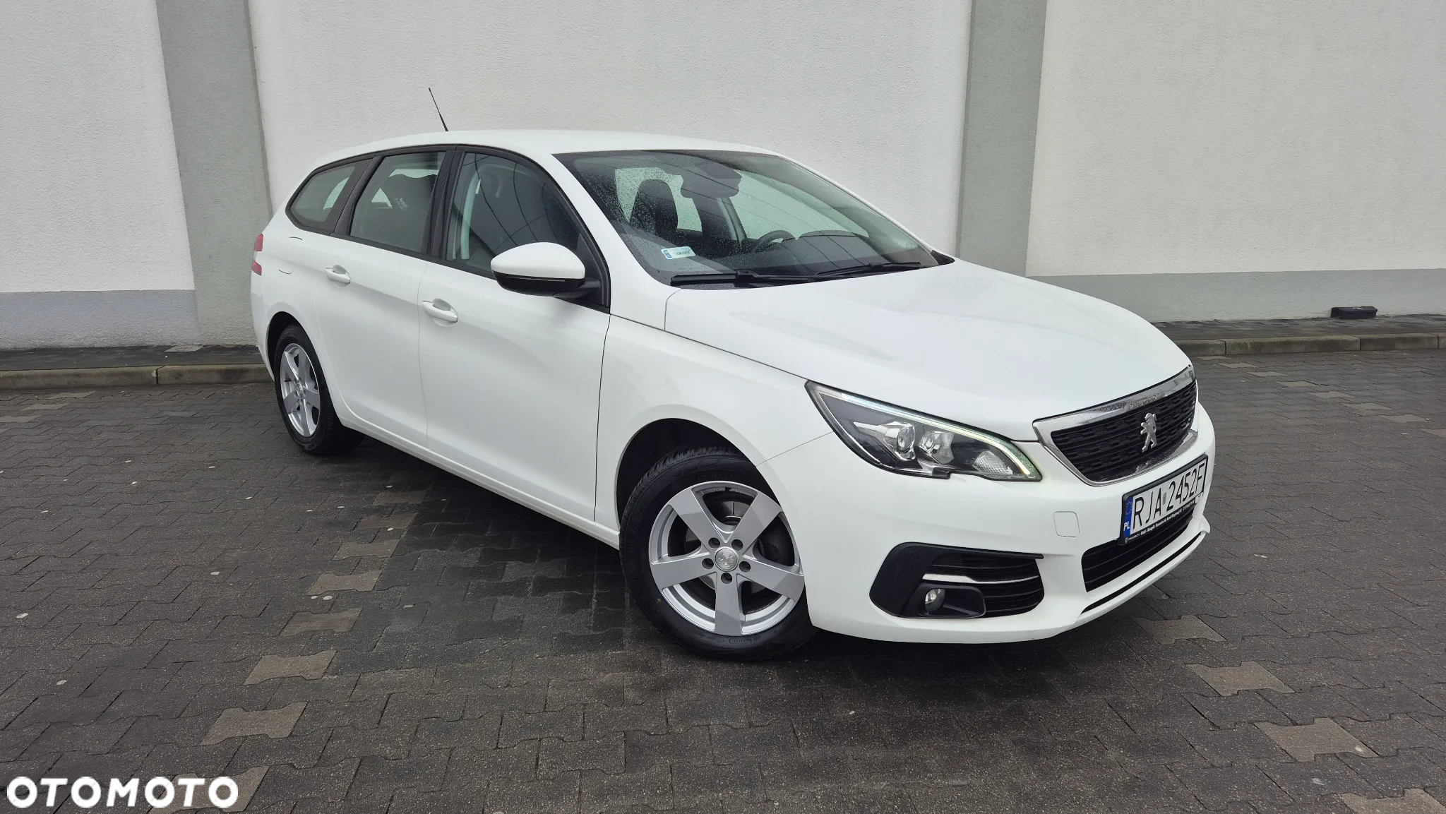 Peugeot 308 SW PureTech 130 Stop & Start Style - 2