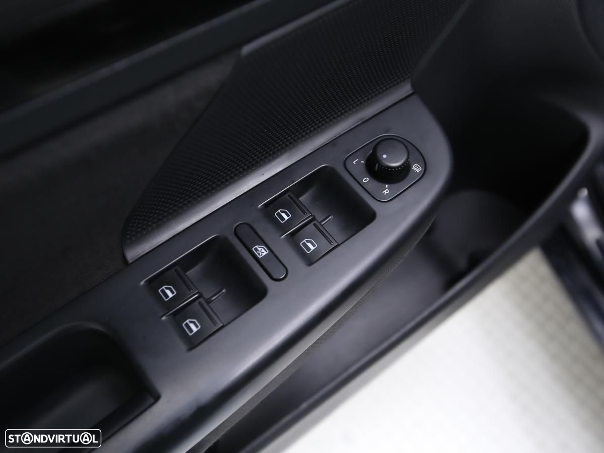 VW Golf Variant - 12