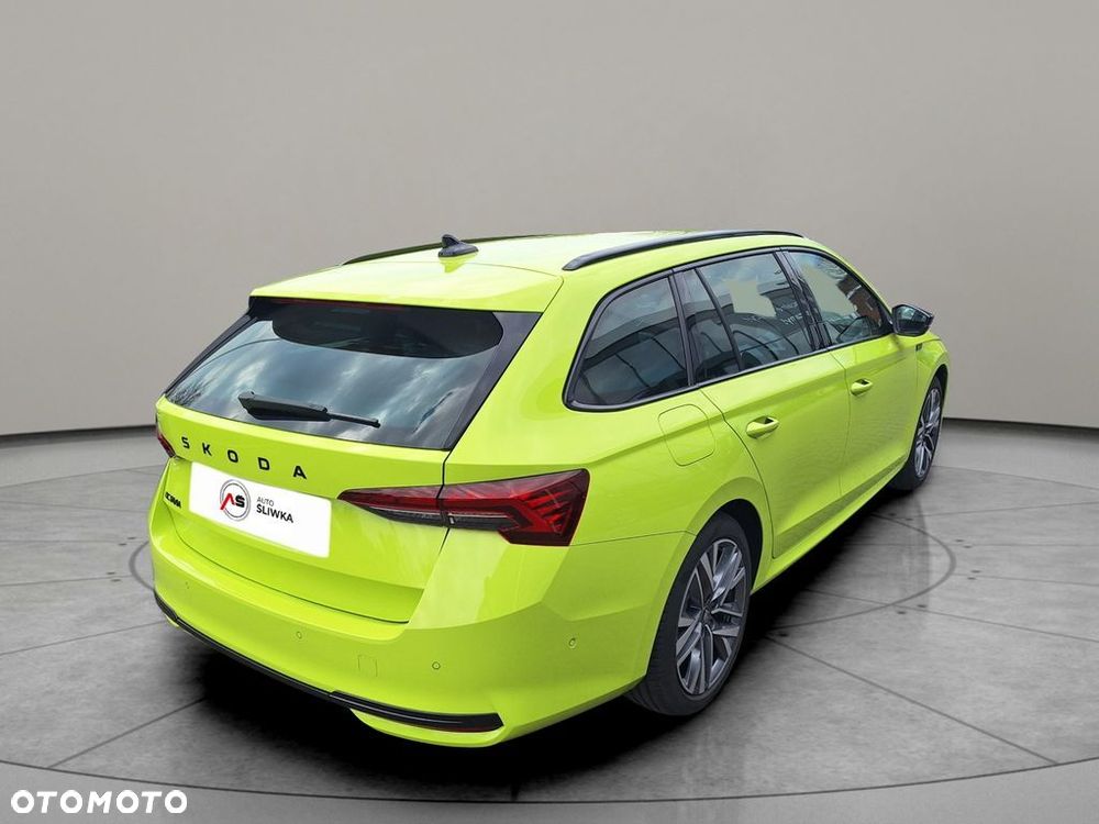 Skoda Octavia 2.0 TDI Sportline DSG - 5