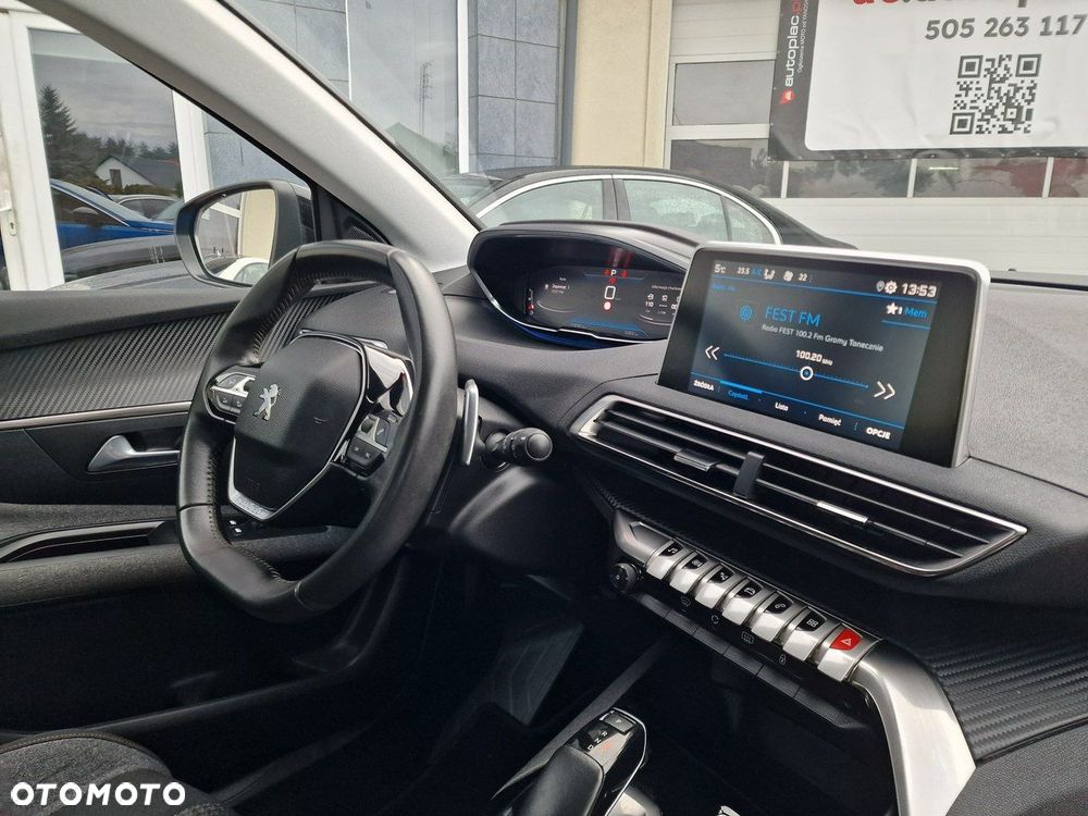 Peugeot 3008 1.2 PureTech Active Pack S&S EAT8 - 27